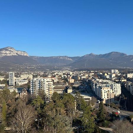 T2 Centre Ville Avec Vue Imprenable Chambéry Esterno foto